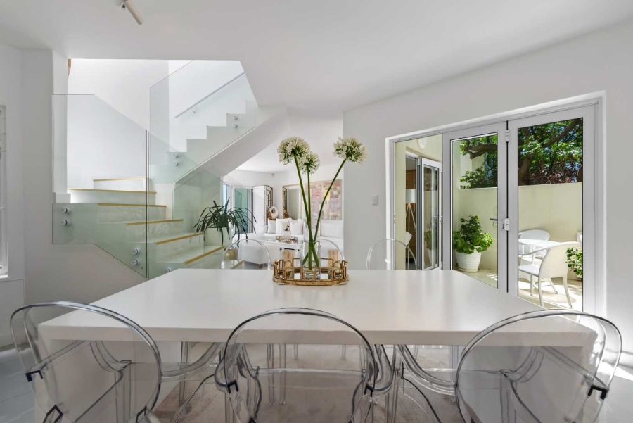 3 Bedroom Property for Sale in Camps Bay Western Cape